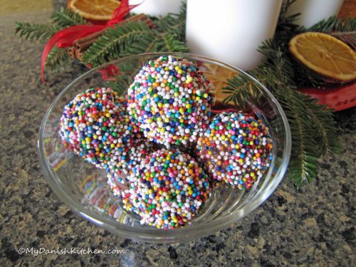 Marzipan with Nougat balls