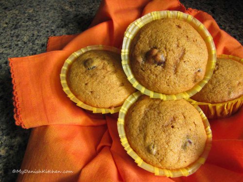 Pumpkin Chocolate Chip Muffins